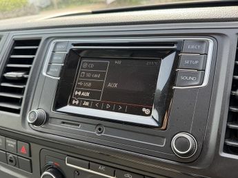 Volkswagen Transporter T6 T30 SWB 102