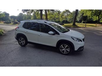 Peugeot 2008 BlueHDi Allure