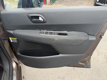 Peugeot 3008 HDi Active