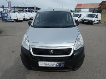 Peugeot Partner BlueHDi 854 SE
