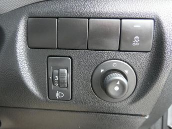 Peugeot Partner BlueHDi 854 SE