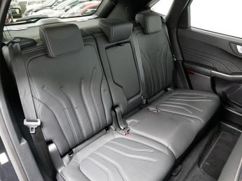 Ford Kuga h Duratec Vignale