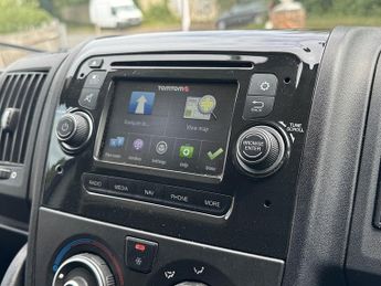 Peugeot Boxer BlueHDi 335 Professional
