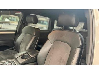 Audi Q7 TDI V6 S line