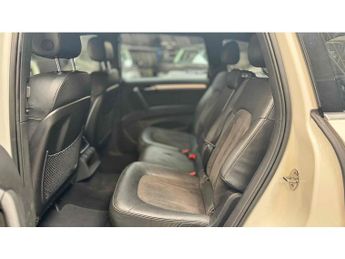 Audi Q7 TDI V6 S line