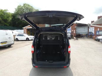 Ford Transit Courier TDCi Base