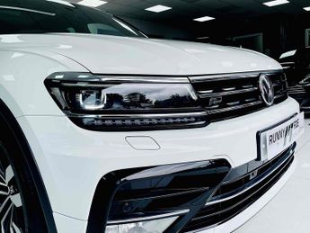 Volkswagen Tiguan TDI BlueMotion Tech R-Line