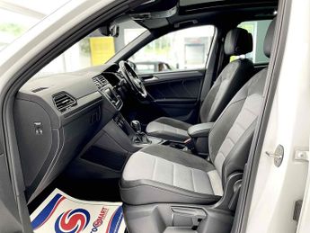 Volkswagen Tiguan TDI BlueMotion Tech R-Line