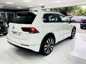 Volkswagen Tiguan TDI BlueMotion Tech R-Line