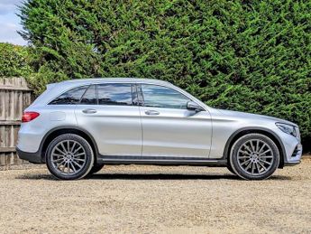 Mercedes-Benz GLC GLC350d V6 AMG Line