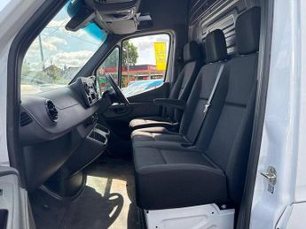 Mercedes-Benz eSprinter 55kWh Progressive Panel Van 5dr Electric Auto FWD L2 H2 20kW Cha