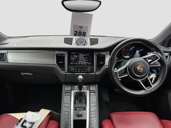 Porsche Macan Turbo Pdk