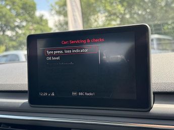 Audi A4 TFSI S line Quattro