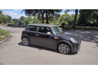 MINI Hatch Cooper D Seven