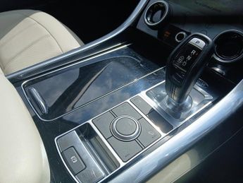 Land Rover Range Rover Sport P400 MHEV HSE Dynamic