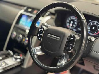 Land Rover Discovery SD V6 HSE Luxury