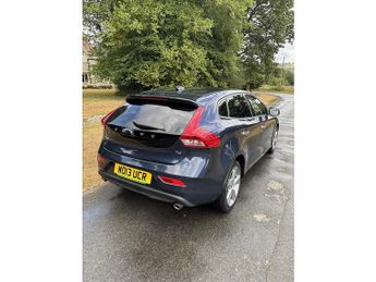 Volvo V40 T4 Se Lux