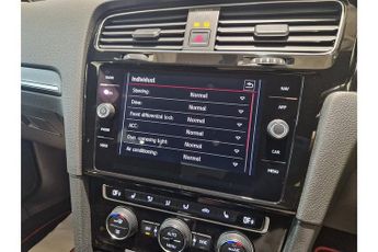 Volkswagen Golf TSI GTI Performance