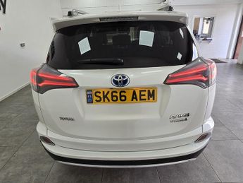 Toyota RAV4 VVT-h Excel