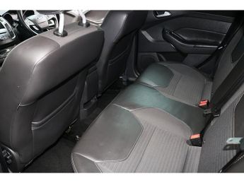 Ford Focus T EcoBoost Titanium X