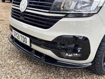 Volkswagen Transporter T6.1 T32 150 4 Motion LWB