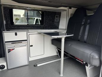 Volkswagen Transporter T6.1 T32 150 4 Motion LWB