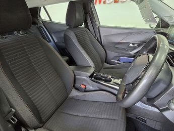 Peugeot E-2008 Active Premium