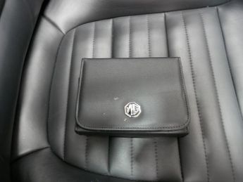 MG MG HS T-GDI Exclusive