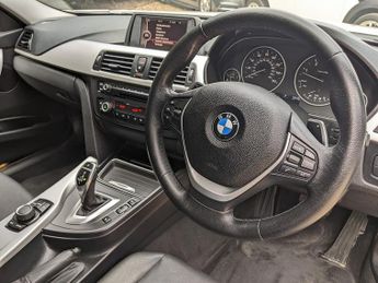 BMW 3 Series 330d SE