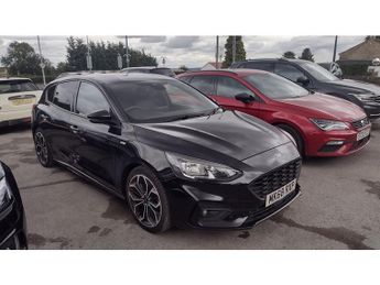 Ford Focus T EcoBoost ST-Line X