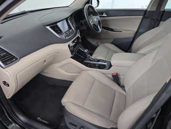 Hyundai TUCSON CRDi Premium SE