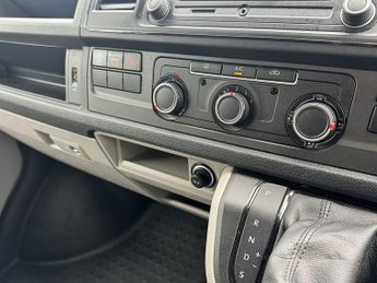 Volkswagen Transporter T6 T30 150 DSG SWB