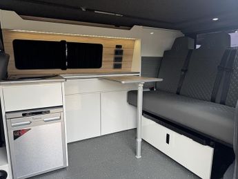 Volkswagen Transporter T6 T30 150 DSG SWB