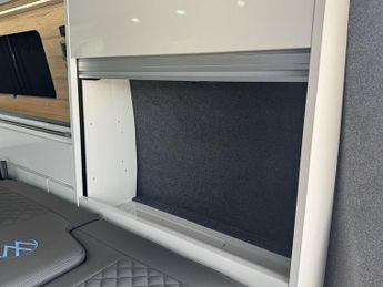 Volkswagen Transporter T6 T30 150 DSG SWB