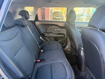 Kia Soul 1.6 CRDi Urban SUV 5dr Diesel DCT Euro 6 (134 bhp)