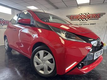 Toyota AYGO VVT-i x-play