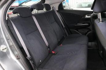 Honda Civic i-DTEC SE