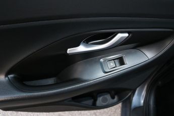 Hyundai i30 CRDi Blue Drive SE