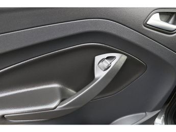 Ford Kuga TDCi EcoBlue Zetec