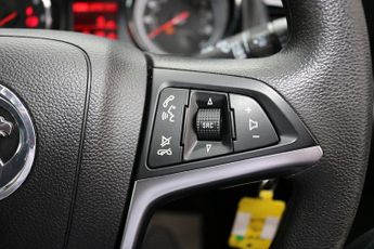 Vauxhall Astra CDTi ecoFLEX Design