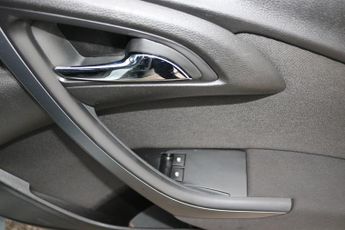 Vauxhall Astra CDTi ecoFLEX Design