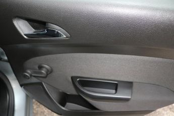 Vauxhall Astra CDTi ecoFLEX Design