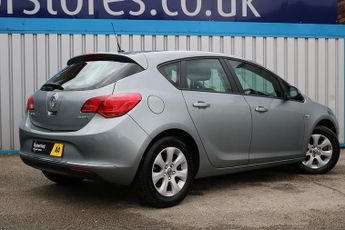 Vauxhall Astra CDTi ecoFLEX Design
