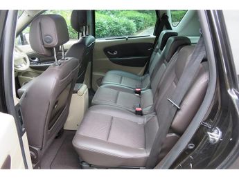 Renault Scenic Privilege Tomtom Dci