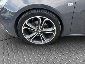 Vauxhall Astra GTC i Turbo Limited Edition