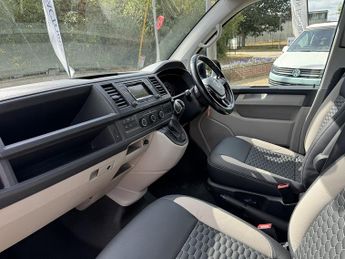 Volkswagen Transporter T6 T32 150 DSG Highline