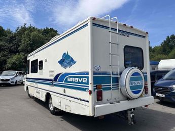 Chevrolet Winnebago Motorhome 5 2dr Motorhome Automatic diesel