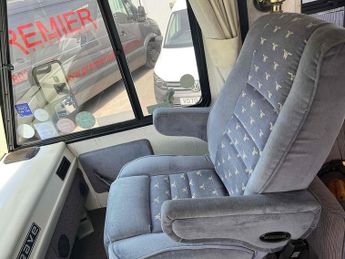 Chevrolet Winnebago Motorhome 5 2dr Motorhome Automatic diesel
