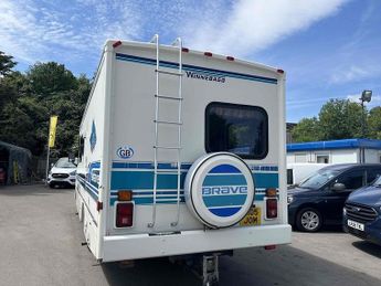 Chevrolet Winnebago Motorhome 5 2dr Motorhome Automatic diesel