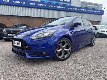 Ford Focus T EcoBoost ST-3